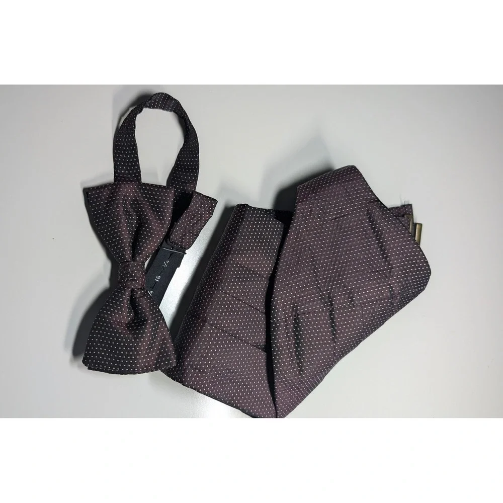 Calvin Klein Mens 100% Silk Cummerbund and Bow Tie Set Plum Micro Dot‎ Made USA